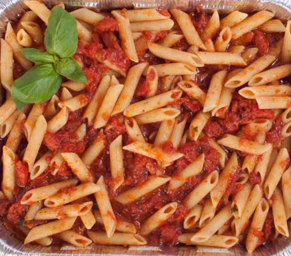 Penne With Tomato Sauce Feed 50
